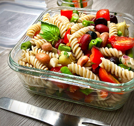 Salade de pâtes
et légumineuses. Recette sans gluten