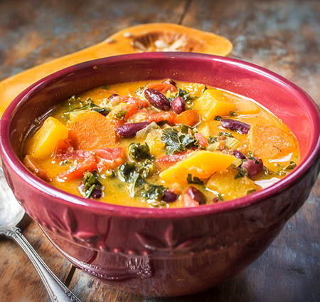 Recette sans gluten Soupe-repas indienne à la courge et aux légumes
