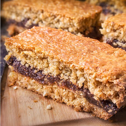 Barres tendres aux 
figues et aux abricots - Recette sans gluten