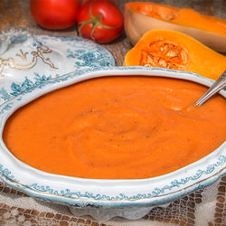 Crème de tomate et courge musquée - Recette sans gluten