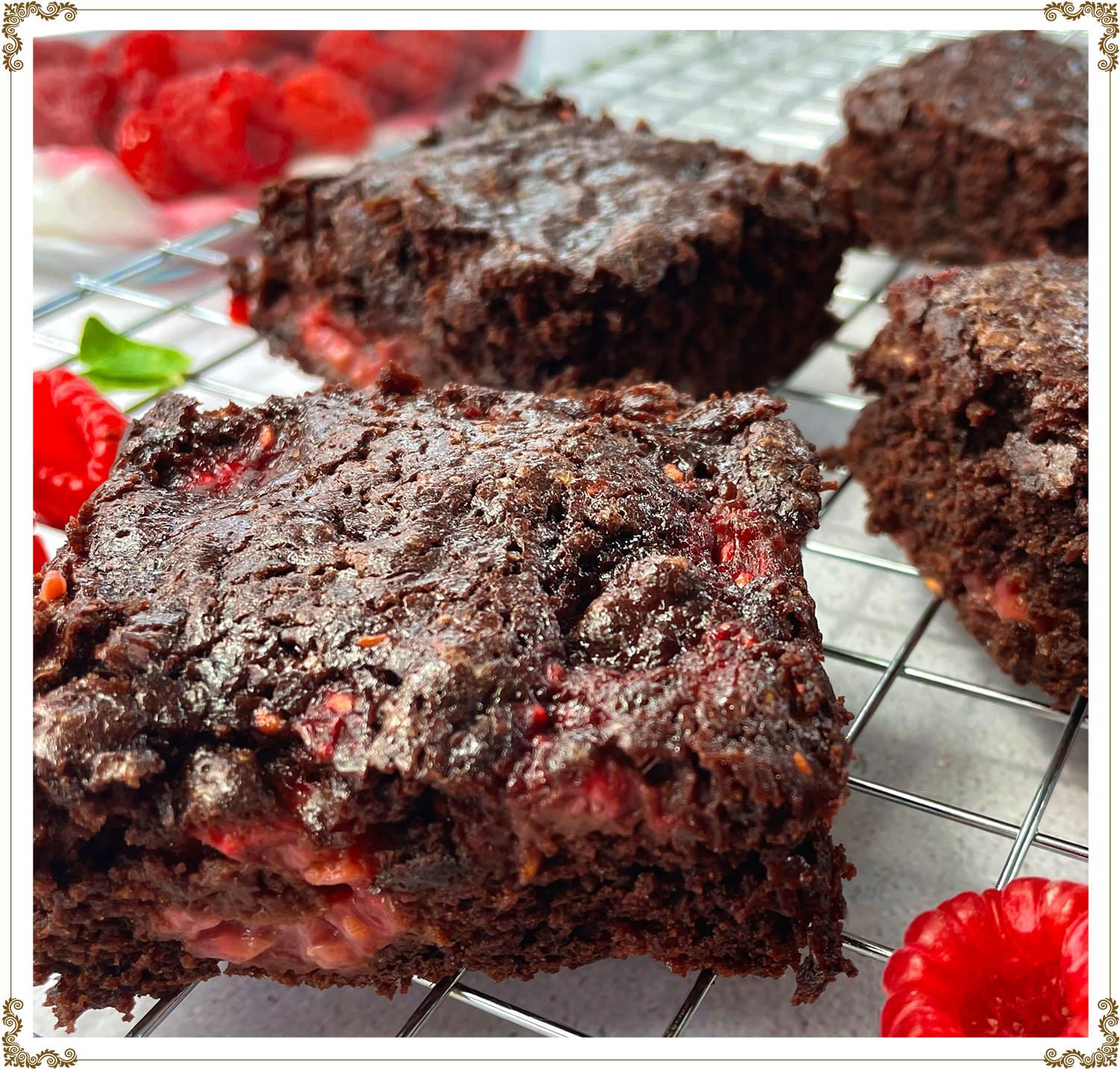 Recette de Brownies aux framboises sans gluten et sans produits laitiers de Cuisine l'Angélique
