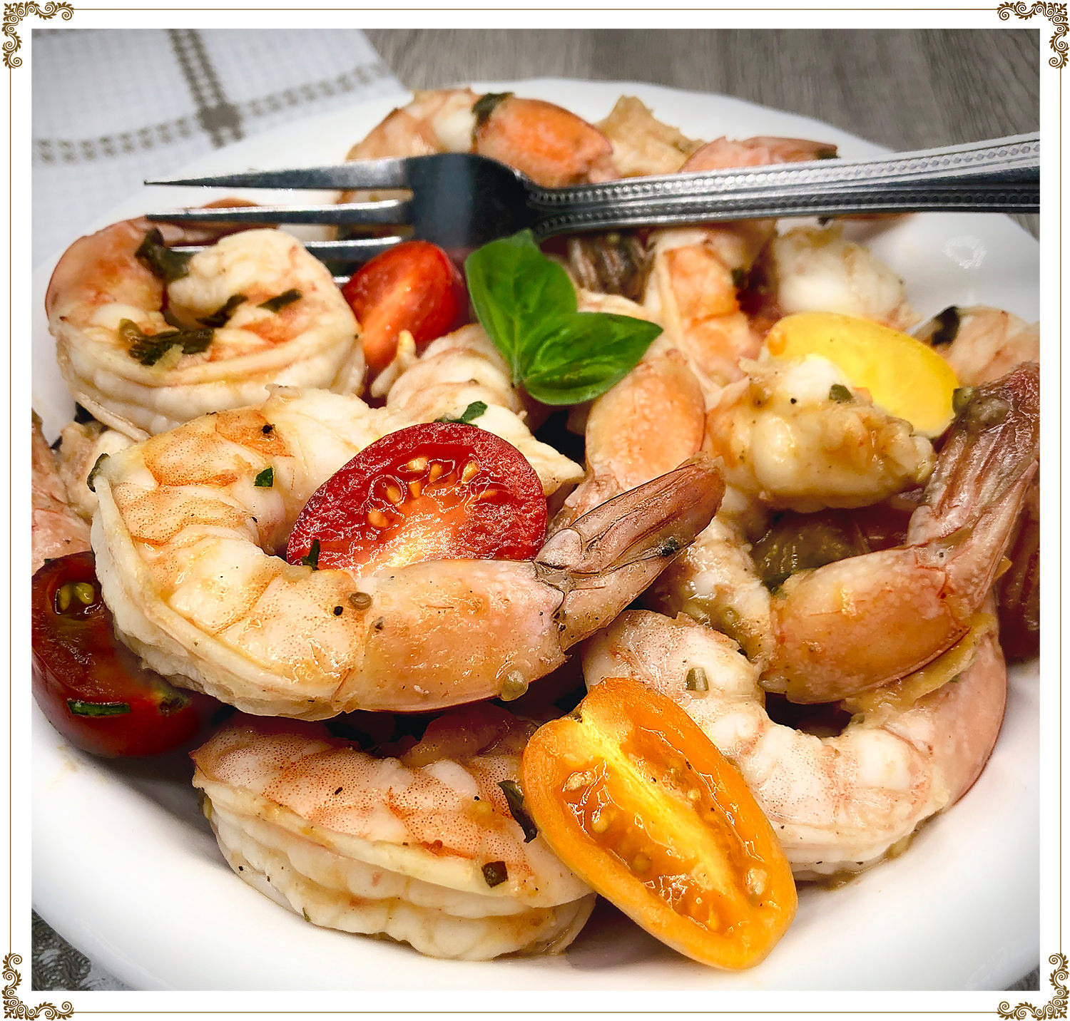 Recette de Crevettes aux tomates, vin blanc et basilic sans gluten et sans produits laitiers de Cuisine l'Angélique.