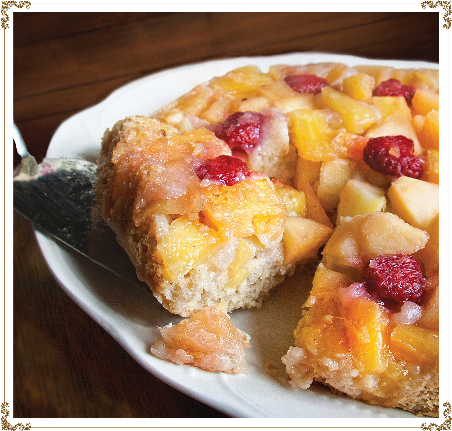 Recette de Renversé ensoleillé aux pommes, ananas et gingembre sans gluten et sans produits laitiers de Cuisine l'Angélique