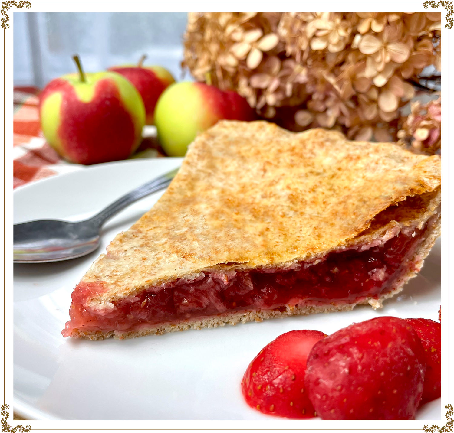 Recette de Tarte aux pommes et fraises sans gluten et sans produits laitiers de Cuisine l'Angélique